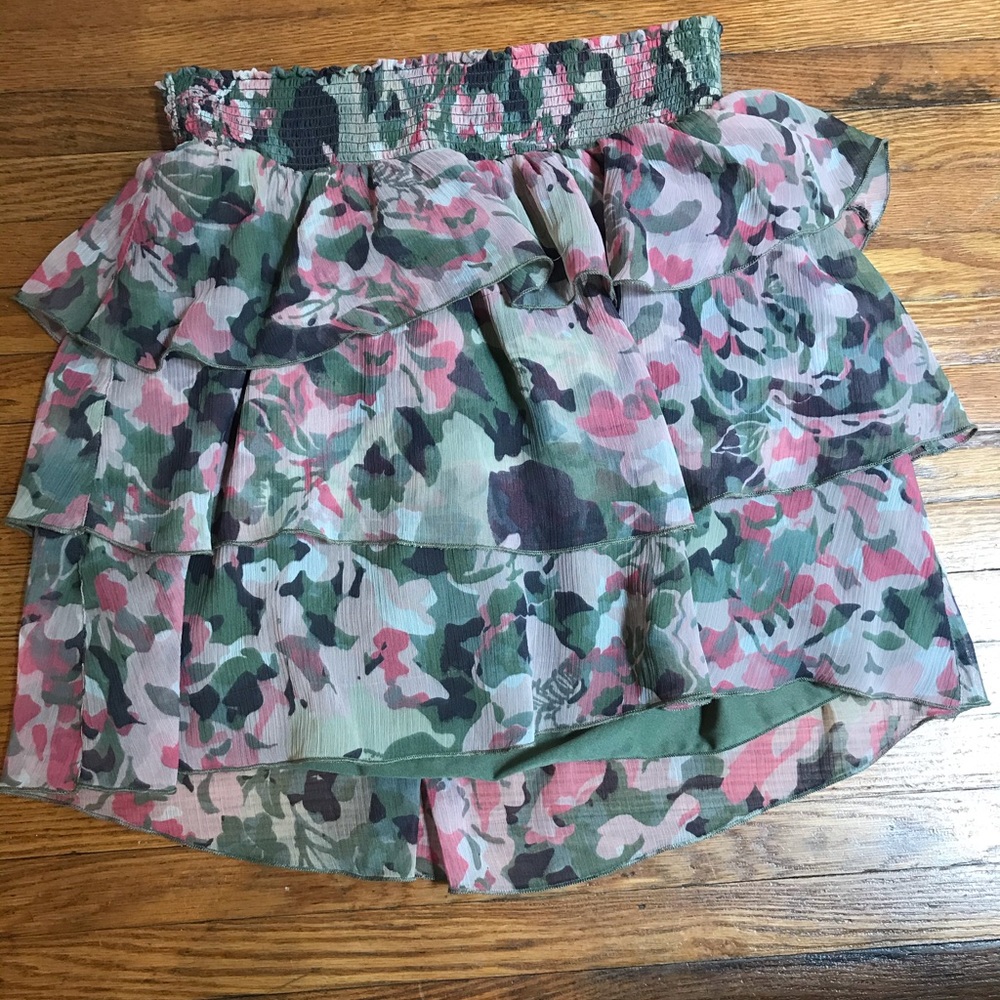 Flounce mini skirt